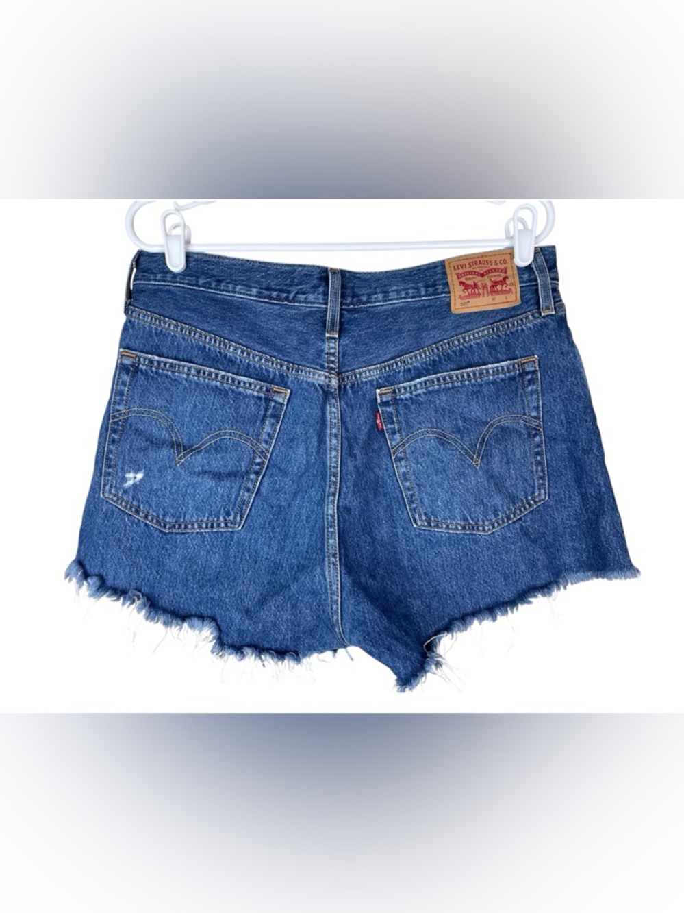 Levi’s 501 Original Fit High Rise Frayed Hem Denim Shorts Women’s Size W30